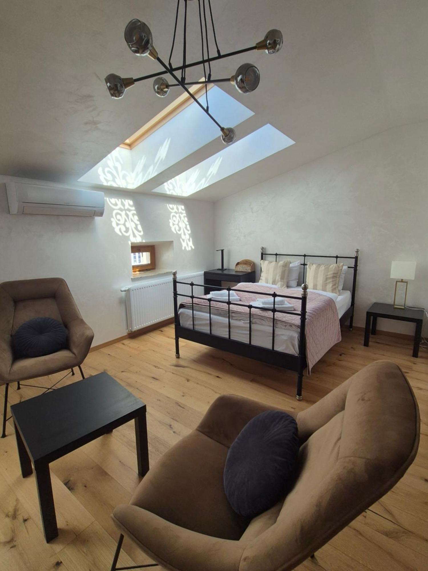 Aparthotel Miodowa 25 Kraków Zewnętrze zdjęcie