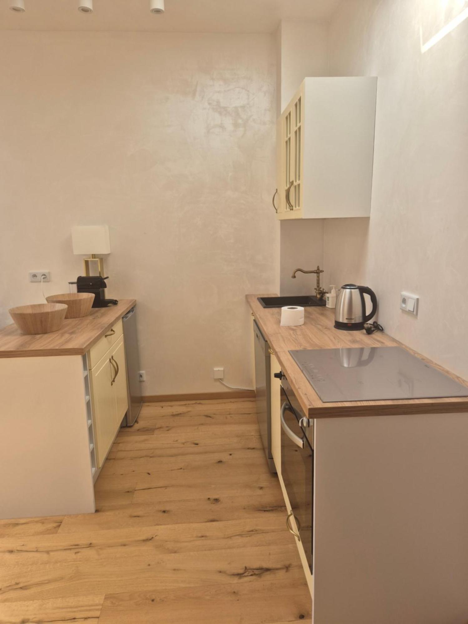 Aparthotel Miodowa 25 Kraków Zewnętrze zdjęcie
